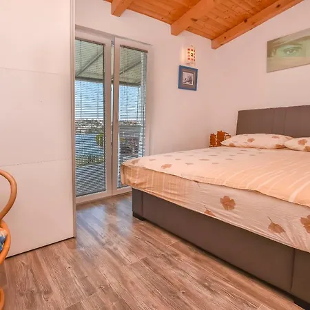 Holiday home House Osti *