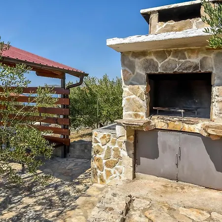 House Osti Holiday home *
