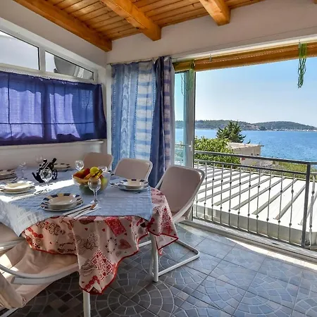 Holiday home House Osti *