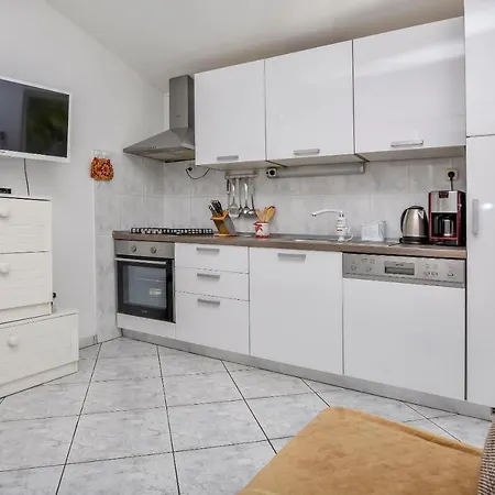 Holiday home House Osti