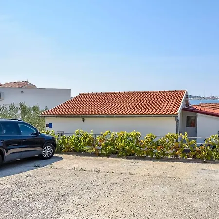 House Osti Holiday home