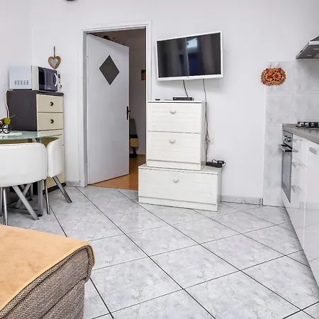 Holiday home House Osti Rogoznica (Sibenik-Knin)