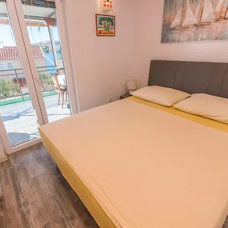 Feriehus House Osti *