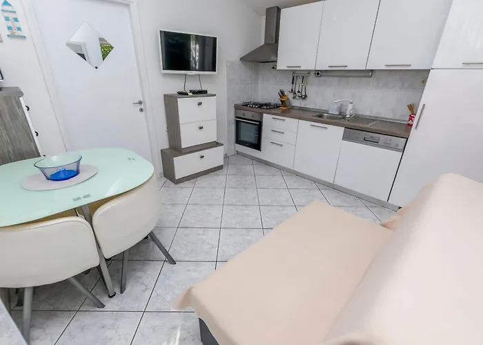 House Osti Rogoznica (Sibenik-Knin)